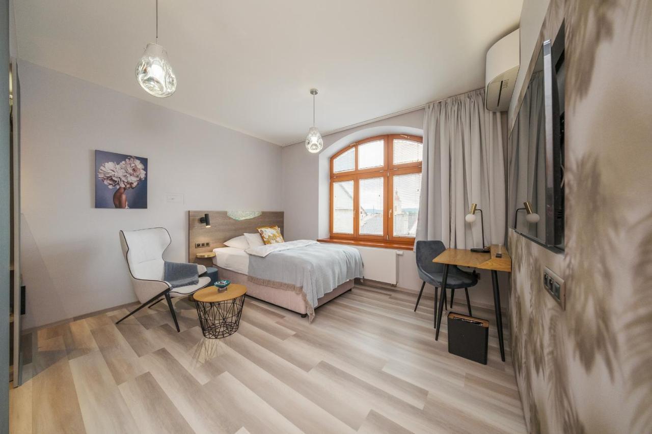Penzion Martina**** Lanškroun Extérieur photo